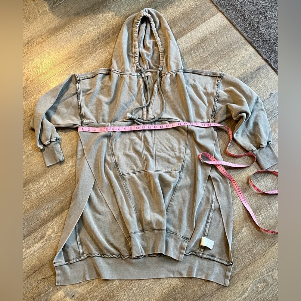 We The Free Long Gray Hoodie Sweatshirt in excellent condition